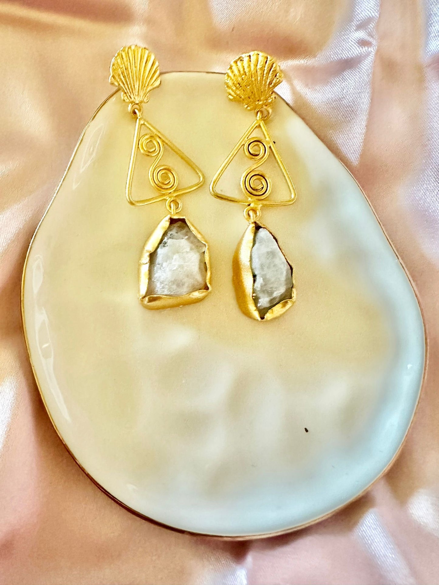 Stone earrings in gold finish