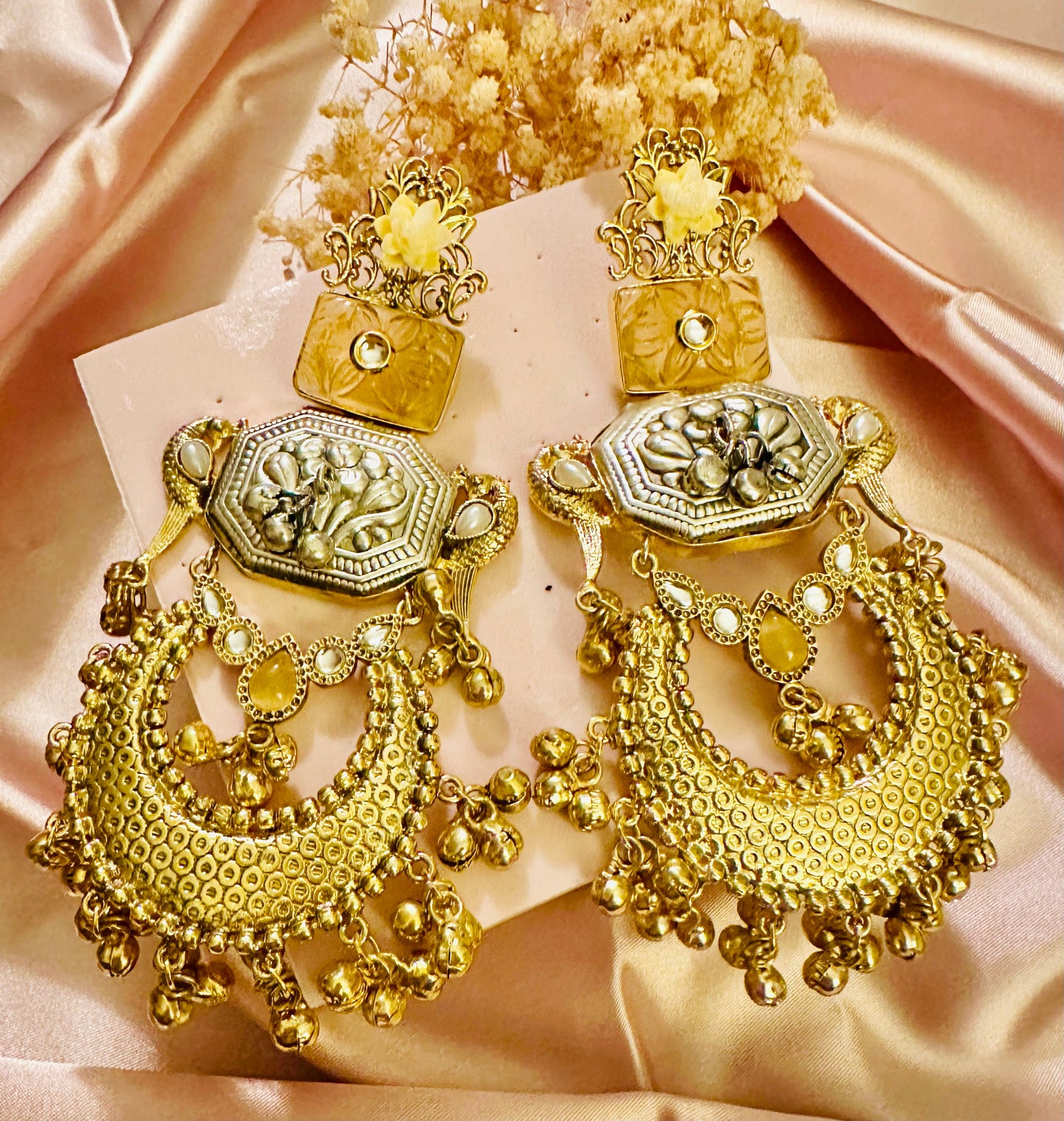 Gold/silver ghungroo earrings