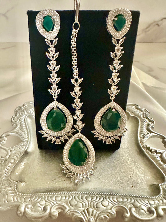 Emerald green earrings n tikka