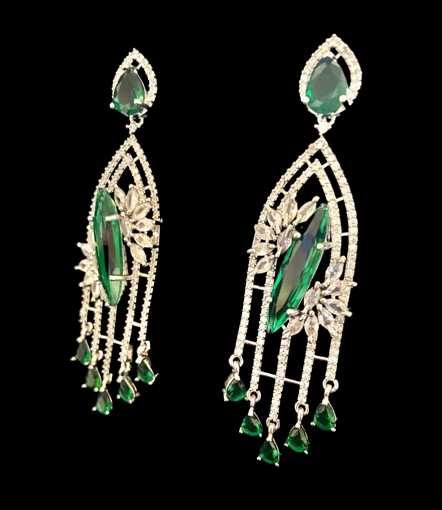 Emerald green earrings