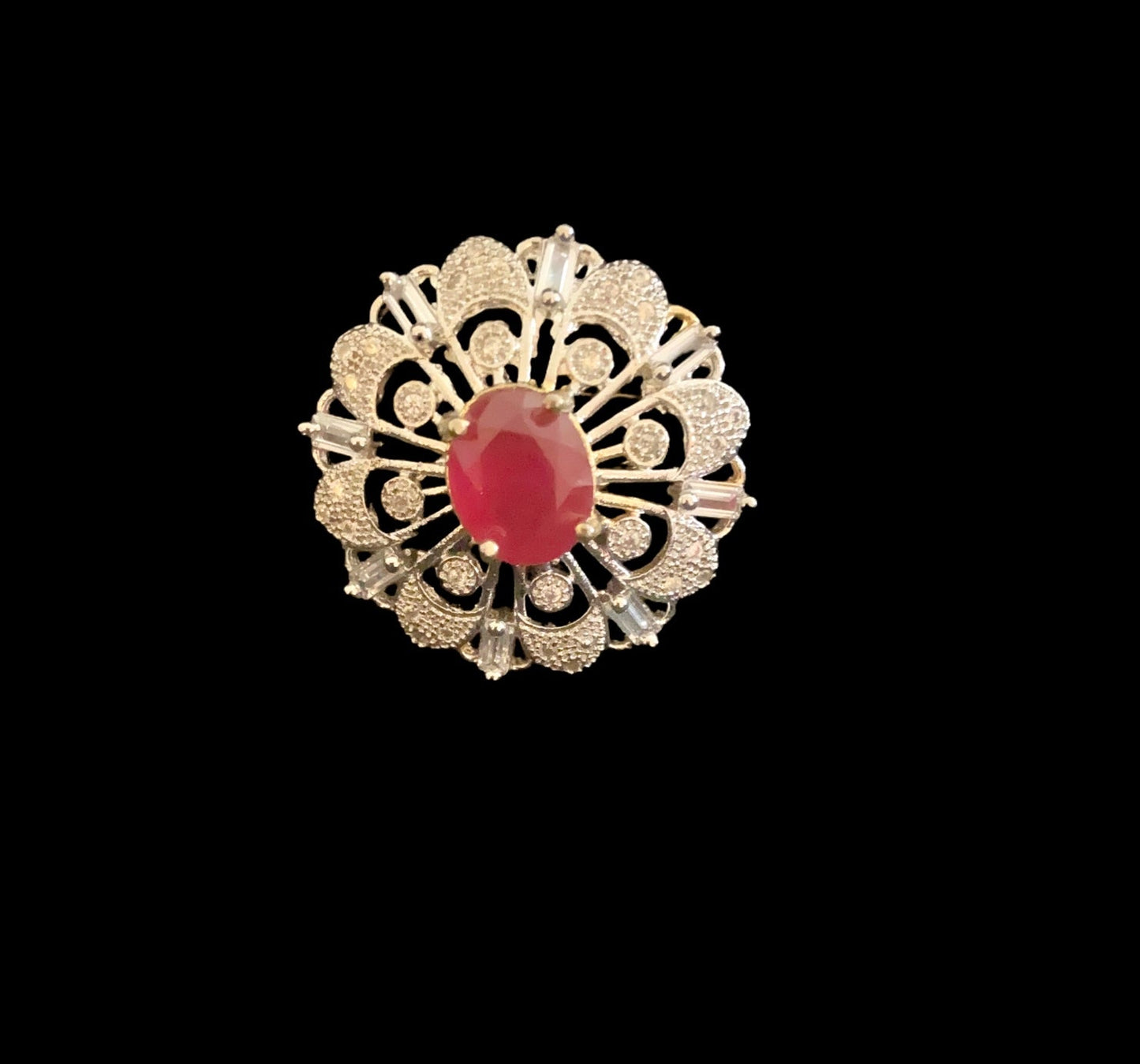 Ruby diamente ring