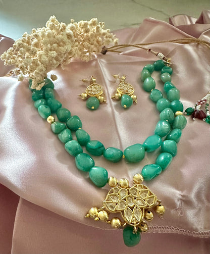 Jade 2-string kundan set