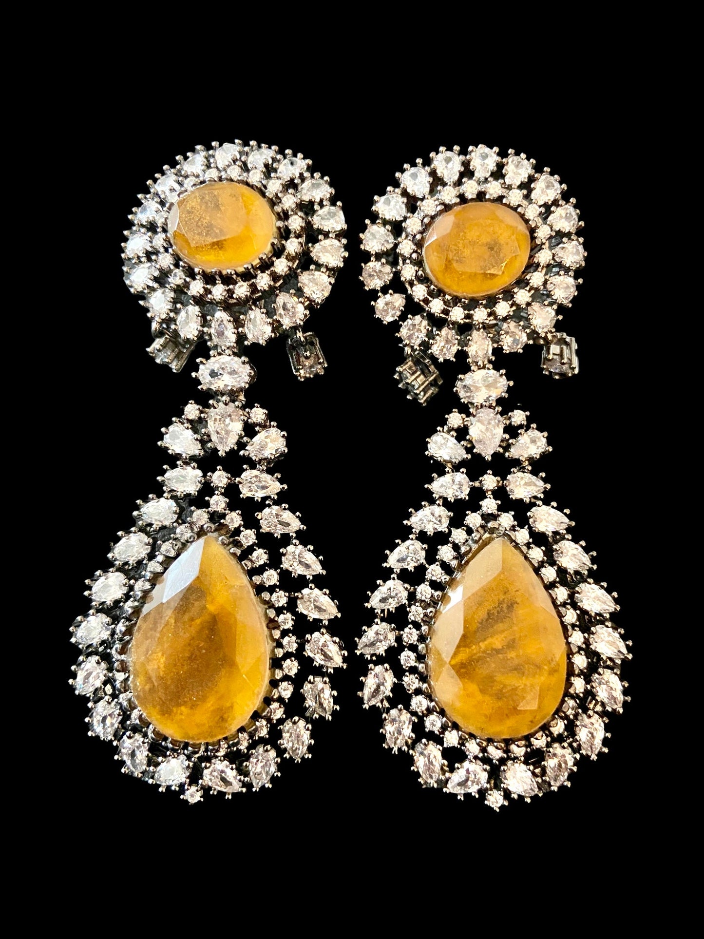 Mustard Victorian earrings