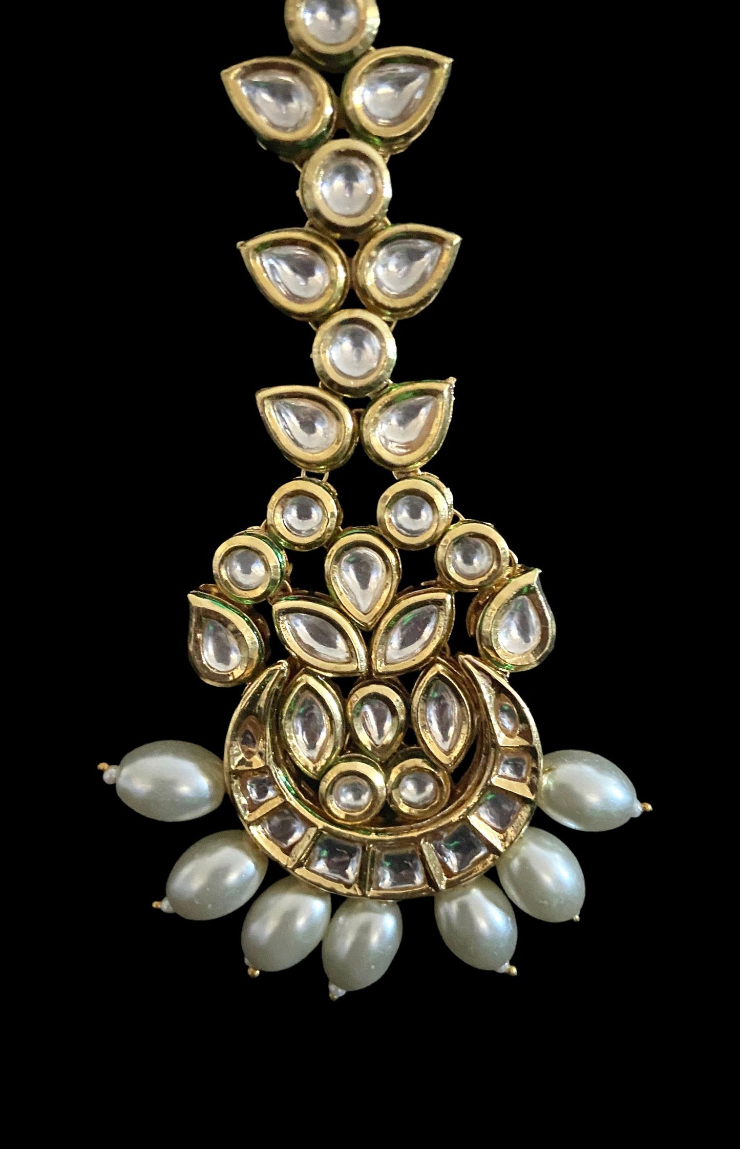 Pearl drops kundan tikka