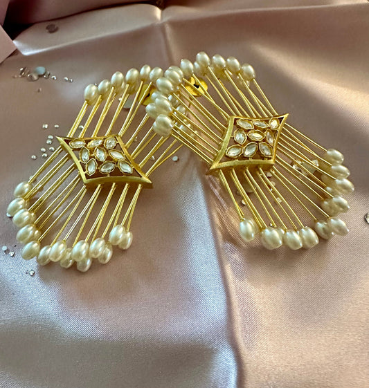 Pearl kundan earrings