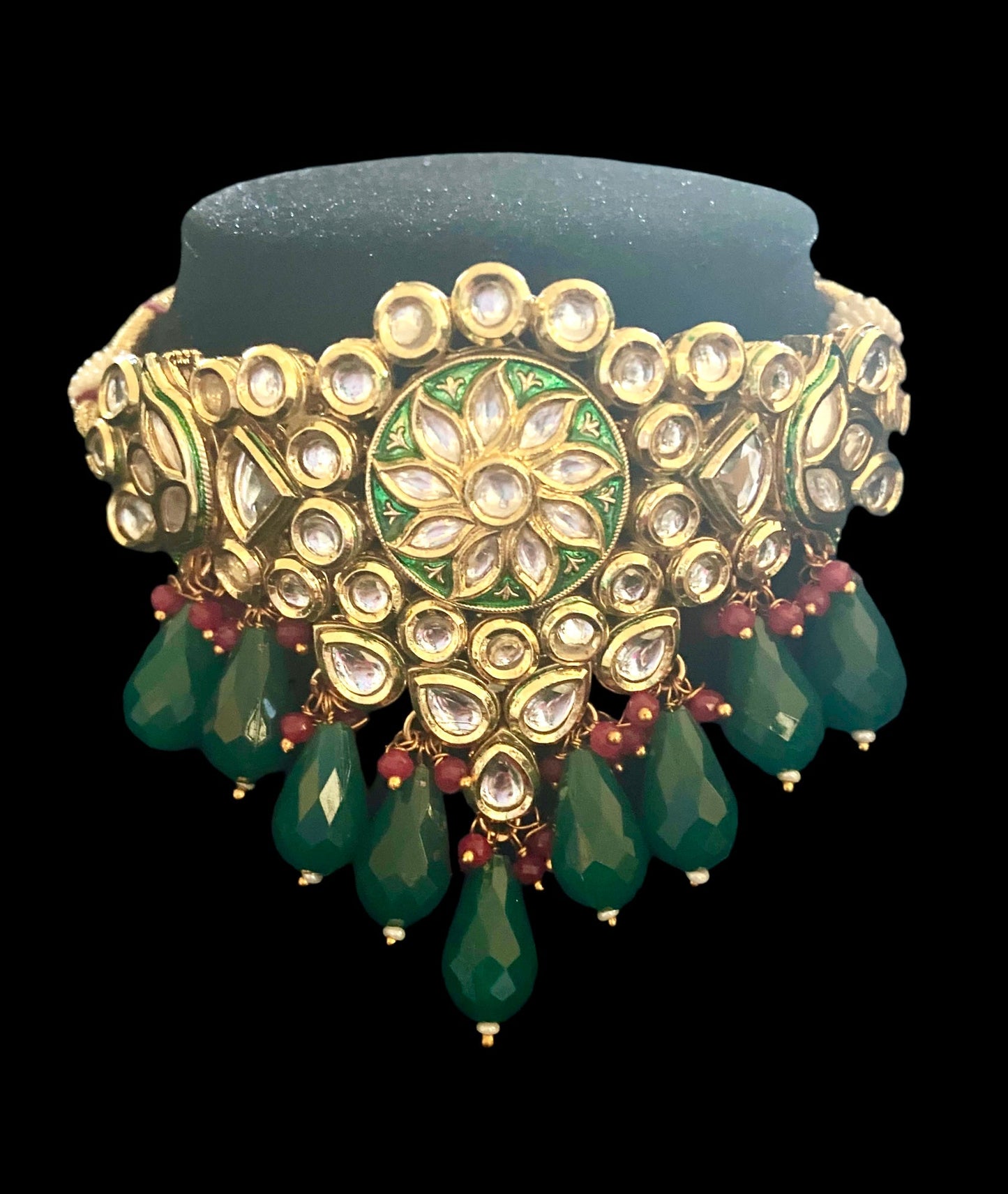 Emerald green kundan choker set