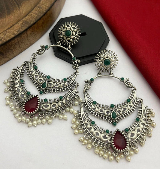 Maroon/green earrings